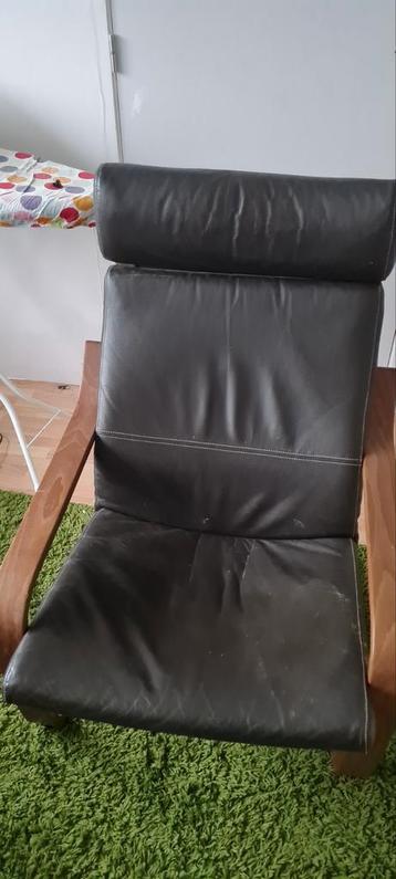 Leren Relaxfauteuil met Houten Frame beschikbaar voor biedingen