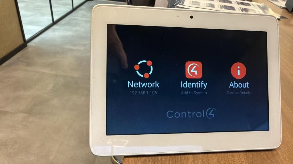 Control4 T3 Series 7" Tabletop Touch Screen, Ophalen of Verzenden, Refurbished