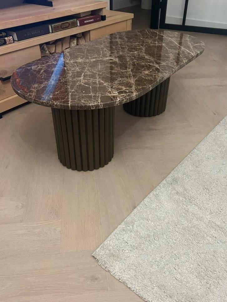Ovale marmeren salontafel, Huis en Inrichting, Tafels | Salontafels, Zo goed als nieuw, Minder dan 50 cm, 50 tot 100 cm, 100 tot 150 cm