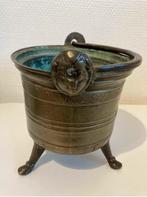 Gedocumenteerde middeleeuwse bronzen grape, 15e-16e eeuw, Antiek en Kunst, Ophalen of Verzenden, Brons