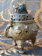 Mooie oude Chinese bronzen wierookpot met Foo dog 16,6 cm., Antiek en Kunst, Ophalen of Verzenden