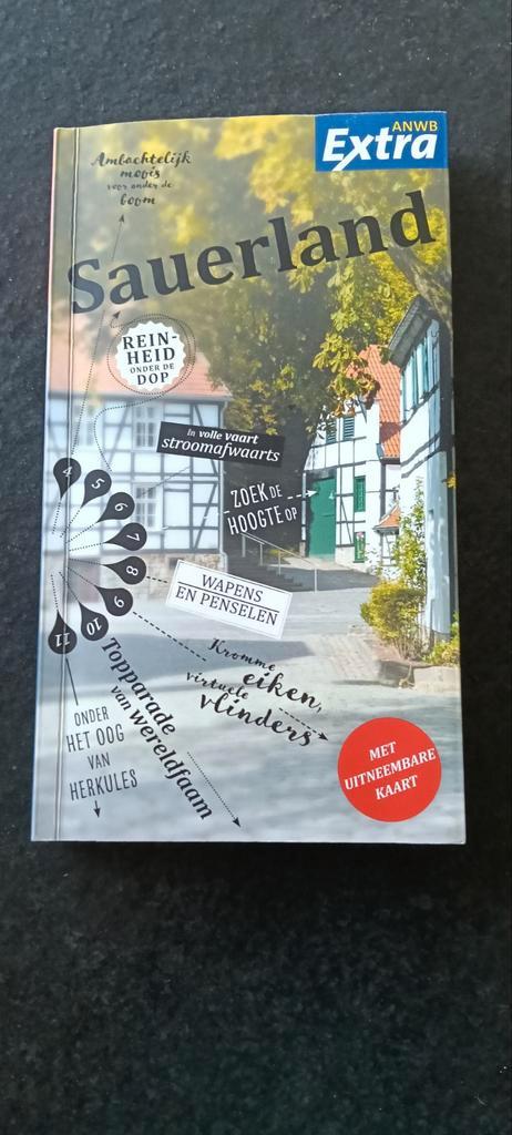Angela Heetvelt - Sauerland, Boeken, Reisgidsen, Zo goed als nieuw, Europa, ANWB, Ophalen of Verzenden