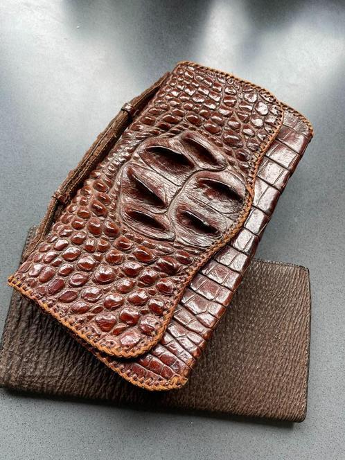 Fiochhi haaienleer portemonnee  en tasje van krokodillenleer, Sieraden, Tassen en Uiterlijk, Portemonnees, Gebruikt, Overige merken