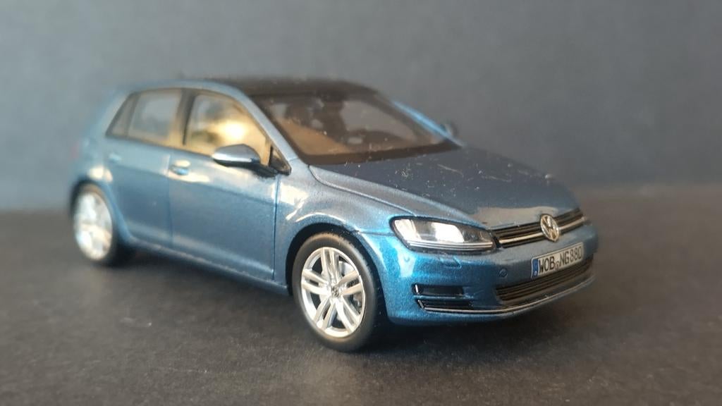 Volkswagen VW Golf mk7 Pacific blue 1:43 Herpa Pol, Overige merken, Auto, Verzenden, Cars@herpa.de