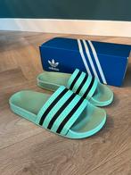 Adidas badslippers Adilette original maat 6, Kleding | Heren, Badmode en Zwemkleding, Ophalen of Verzenden