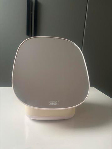 Joseph Joseph Make-up Organizer beschikbaar voor biedingen