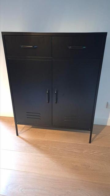 NIEUW IN DOOS Zwarte lockerkast metaal beschikbaar voor biedingen