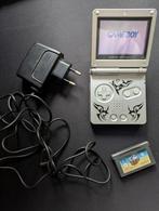 Gameboy Advance SP Tribal, Spelcomputers en Games, Spelcomputers | Nintendo Game Boy, Ophalen of Verzenden, Gebruikt, Game Boy Advance SP