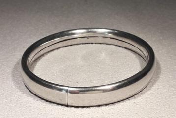 Zilveren Bangle Armband Gemerkt beschikbaar voor biedingen