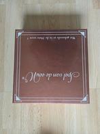 Spel van de Eeuw - Quiz over de 20e eeuw!, Hobby en Vrije tijd, Gezelschapsspellen | Bordspellen, Onbekend, Ophalen of Verzenden