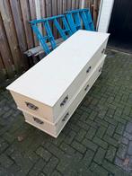 Te koop 2 doodskisten in zeer nette staat en compleet, Ophalen, Nieuw