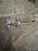 RVS kierstandhouder voor deur, Ophalen of Verzenden, Zo goed als nieuw, Rvs, Schuif of Grendel