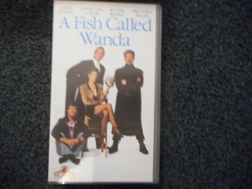 A FISH CALLED WANDA! Top 80's Komedie Klassieker Op VIDEO!, Cd's en Dvd's, VHS | Film, Zo goed als nieuw, Komedie, Vanaf 12 jaar