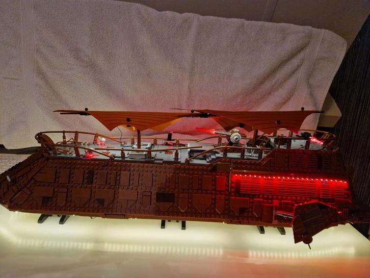 Lego 75397 Jabba's Sail Barge met Verlichting, Kinderen en Baby's, Speelgoed | Duplo en Lego, Zo goed als nieuw, Lego, Complete set