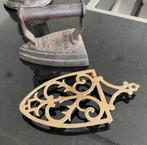 Antieke strijkijzer/kachelbout & treef/onderzetter, Ophalen of Verzenden