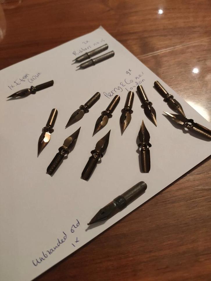 Antieke Kroontjespennen - Set van 13, Antiek en Kunst, Antiek | Overige Antiek, Ophalen of Verzenden