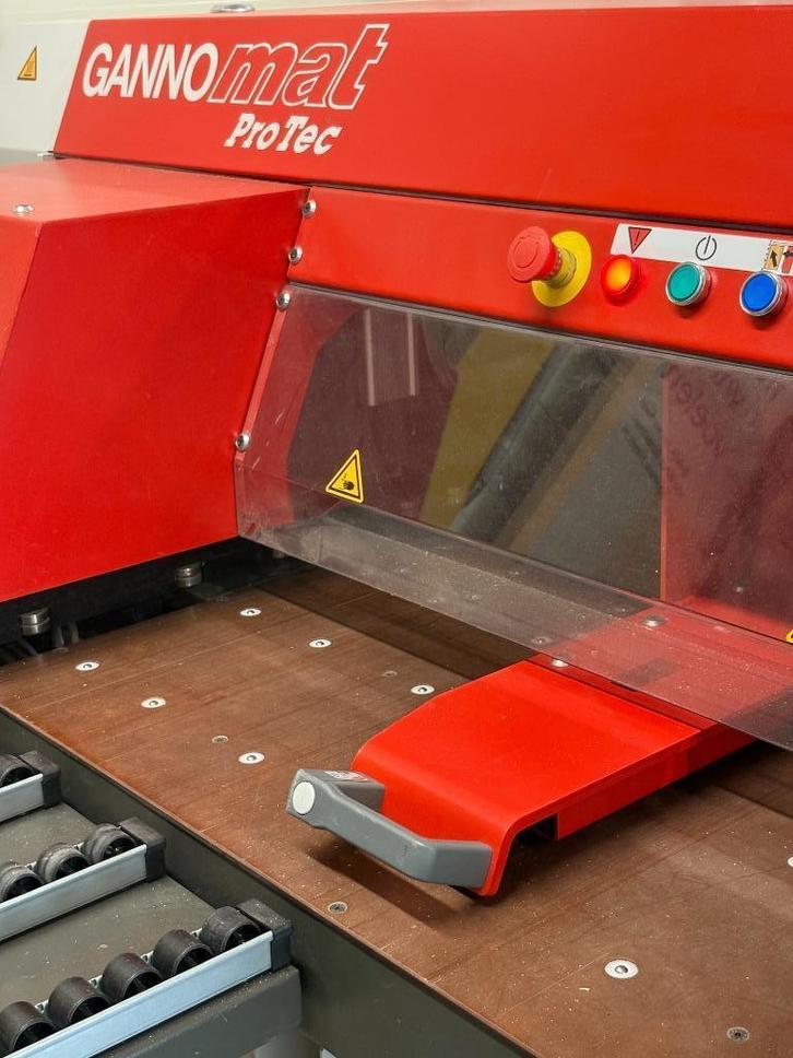 CNC houtbewerkingsmachine, Zakelijke goederen, Machines en Bouw | Houtbewerking, Ophalen