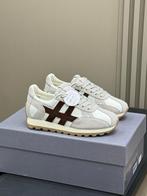 Hogan sneakers 86er wit donker bruin logo maten 37 tm 44, Verzenden, Nieuw, Sneakers of Gympen, Wit