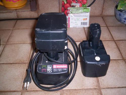 2 stuks accu's voor Metabo en oplader, Audio, Tv en Foto, Opladers, Zo goed als nieuw, Ophalen of Verzenden