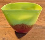 Groen rode ovale vaas pontil, Huis en Inrichting, Ophalen of Verzenden, Zo goed als nieuw, Glas, Minder dan 50 cm