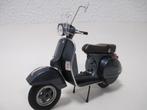 Vespa 125Px Schuco 1/10, Hobby en Vrije tijd, Modelauto's | 1:5 tot 1:12, Ophalen of Verzenden, Nieuw, Motor