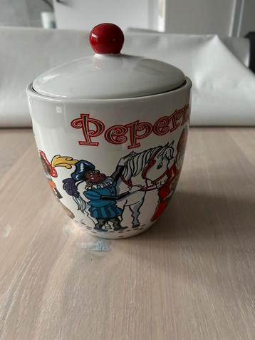 Pepernoten pot  echt zgan‼️ beschikbaar voor biedingen