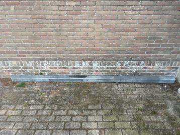 Antraciet 308 grijze beton eindpaal / paal voor schutting beschikbaar voor biedingen