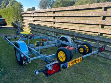 Pega SH1350 kanteltrailer bj 11-2017 extra breed NL kenteken beschikbaar voor biedingen