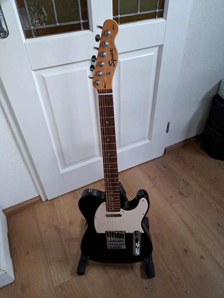 Squier Telecaster Classic series, Muziek en Instrumenten, Snaarinstrumenten | Gitaren | Elektrisch, Zo goed als nieuw, Solid body