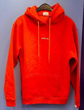Mikky Ky unisex hoodie sweater rood logo achterop S nr 47994 beschikbaar voor biedingen