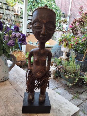 zwangerschap beeld hout primitief  luba afrika tribal art  beschikbaar voor biedingen