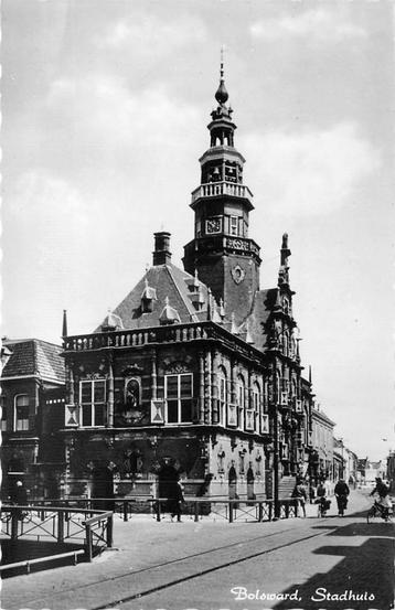 (388-463-021) Bolsward Stadhuis beschikbaar voor biedingen