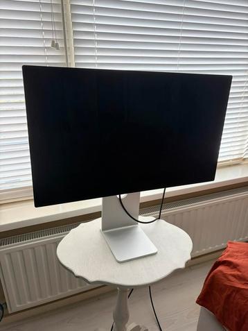 Apple Studio Display met hoogte verstelbare standaard - ZGAN beschikbaar voor biedingen