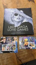 ady Gaga Love Games boek + 4 DVD’s + unieke postzegelvellen, Alle leeftijden, Ophalen of Verzenden, Zo goed als nieuw