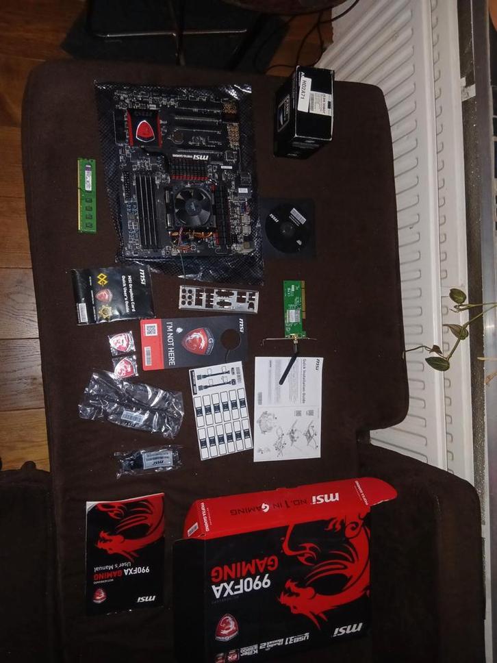 MSI 990FXA + AMD Phenom X2 - Moederbord Combo, Computers en Software, Moederborden, Gebruikt, AMD, DDR3, Ophalen of Verzenden