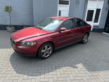 Volvo S40 2.4 Kinetic | AUTOMAAT | APK | beschikbaar voor biedingen