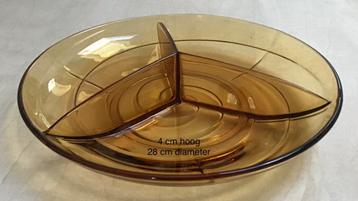 Koekschaal-serveerschaal-glas-vintage -amberkleur beschikbaar voor biedingen