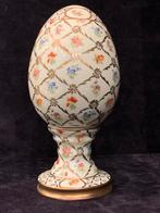 Dresden Ei Gesigneerd, Antiek en Kunst, Antiek | Porselein, Ophalen of Verzenden