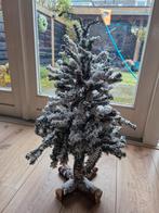 Besneeuwde tafel kerstboom 68cm, Diversen, Kerst, Ophalen, Zo goed als nieuw