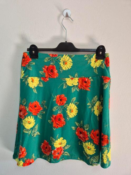Fleurige King Louie rok - Maat M, Kleding | Dames, Rokken, Zo goed als nieuw, Maat 38/40 (M), Groen, Boven de knie, Ophalen of Verzenden