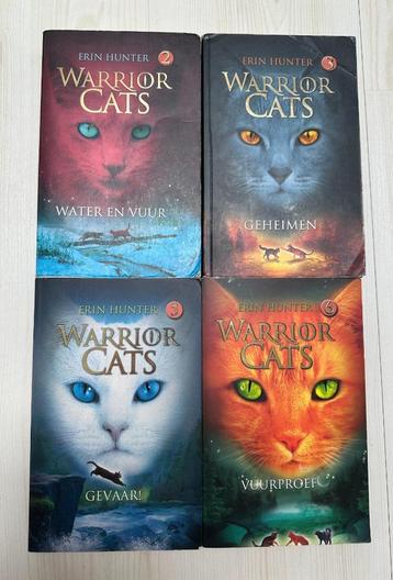 4 boeken Warrior Cats Erin Hunter softcover Vuurproef Gevaar