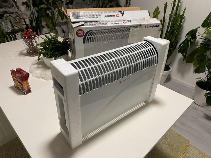 2x Nieuwe Alpina Convectorkachel 2000W - Ongebruikt! 25€, Doe-het-zelf en Verbouw, Verwarming en Radiatoren, Zo goed als nieuw