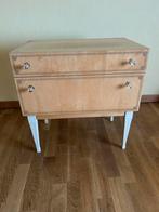 Twee (nacht)kastjes met transparante knoppen, Ophalen, Gebruikt, 45 tot 65 cm, 55 tot 70 cm