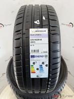 new 225/45ZR18 225/45R18 225/45 ZR18 R18 225/45/18 2254518, 18 inch, -, -, Nieuw