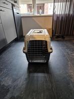 Mooie bench 60.5 x 40 x 40.5, Dieren en Toebehoren, Hondenbenches, Ophalen, Zo goed als nieuw