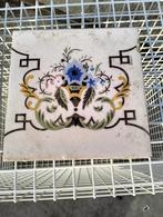 Antieke plavuizen, 2 stuks met motief, Antiek en Kunst, Ophalen of Verzenden