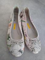 Gebloemde Ballerina maat 40, Kleding | Dames, Schoenen, Ophalen of Verzenden, Zo goed als nieuw