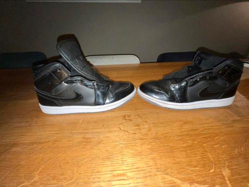 Air Jordan 1 Mid SE Space Jam, Kleding | Heren, Schoenen, Zo goed als nieuw, Sneakers of Gympen, Zwart, Ophalen of Verzenden