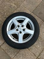 Set winterbanden 185/60R15, Auto-onderdelen, Banden en Velgen, Ophalen, 15 inch, Banden en Velgen, 185 mm