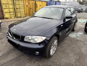 BMW 1-serie 120i 2006 veel onderdelen voorradig  beschikbaar voor biedingen